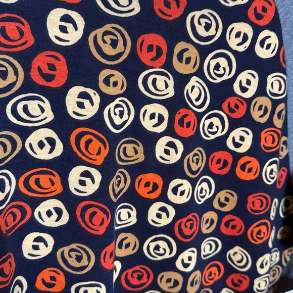 NWT Lularoe Randy Navy Blue Orange Tan Cream Circles w/ Gray Sleeve Size 2XL - Picture 6 of 7